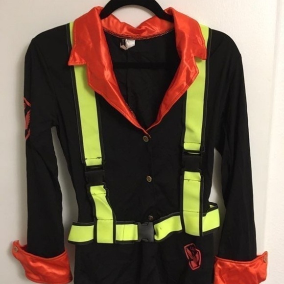 Halloween Costume Fire Fighter M/L **Reasonable Offers Only!** - Picture 2 of 4